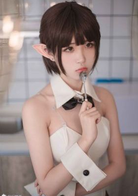 边上楼梯边c我_HD高清免费观看