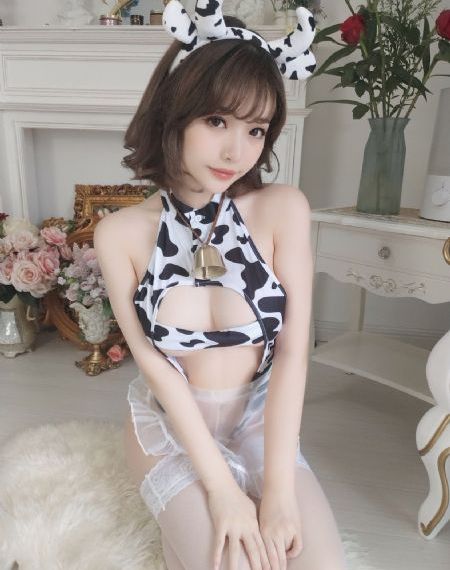 丰满人妻中伦妇伦精品视频_手机免费观看