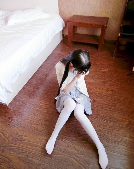天天色成人_高清版完整版未删减